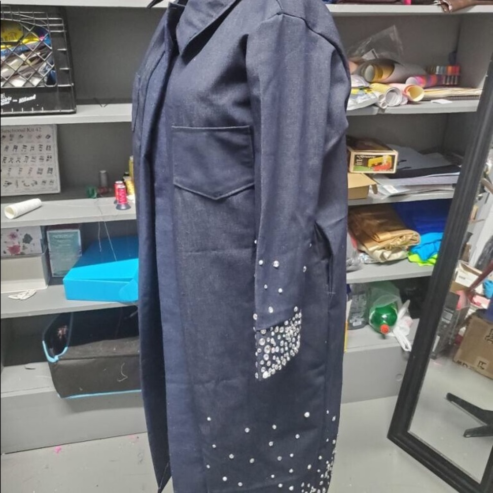 Studded Jean jacket - Picture 2 of 3